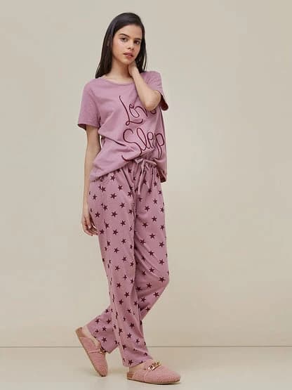 Thumb /d0ce4cea-f826-4ba3-9753-5fd8a89cc211.webp